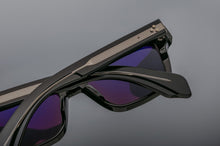 Load image into Gallery viewer, Jacques Marie Mage - MOLINO Bloodstone