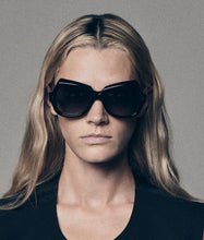 Load image into Gallery viewer, Jacques Marie Mage - PERRETI Nightfall