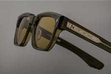 Load image into Gallery viewer, Jacques Marie Mage - PLAZA Volvox