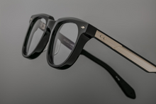 Load image into Gallery viewer, Jacques Marie Mage - STAHLER Shadow