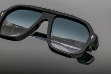 Load image into Gallery viewer, Jacques Marie Mage - OCTAVIAN Regal