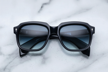 Load image into Gallery viewer, Jacques Marie Mage - UNION Regal