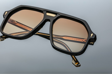 Load image into Gallery viewer, Jacques Marie Mage - CASIUS Beluga