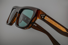 Load image into Gallery viewer, Jacques Marie Mage - CLEAVON Hickory