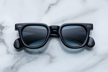 Load image into Gallery viewer, Jacques Marie Mage - VENDOME - Pruisse - Epoxy Collection