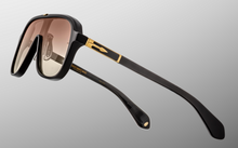 Load image into Gallery viewer, Jacques Marie Mage - KUROKAWA Beluga