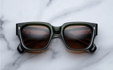 Load image into Gallery viewer, Jacques Marie Mage - ENZO Borneo