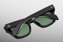 Load image into Gallery viewer, Jacques Marie Mage - DEALAN 53 Venom