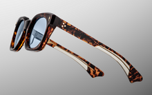 Load image into Gallery viewer, Jacques Marie Mage - ELMYR Walnut