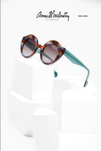 Load image into Gallery viewer, Anne & Valentin - SILVANA 20D29