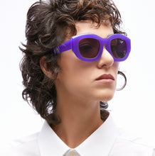 Load image into Gallery viewer, Kuboraum B2 UV