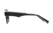 Load image into Gallery viewer, Kuboraum K32 BM