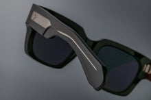 Load image into Gallery viewer, Jacques Marie Mage - ENZO Bloodstone