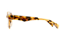 Load image into Gallery viewer, Kuboraum K33 HX