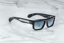 Load image into Gallery viewer, Jacques Marie Mage - CLEAVON 57 Regal
