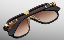 Load image into Gallery viewer, Jacques Marie Mage - KUROKAWA Beluga
