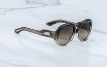 Load image into Gallery viewer, Jacques Marie Mage - OCEAN CHILD - Smoke Fade (John Lennon &amp; Yoko Ono)
