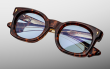Load image into Gallery viewer, Jacques Marie Mage - ELMYR Walnut
