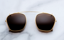 Load image into Gallery viewer, Jacques Marie Mage - ZEPHIRIN 47 Clip-on 2- Gold/Pecan
