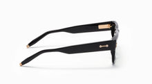 Load image into Gallery viewer, Akoni - LEO Black (BLK)
