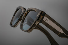 Load image into Gallery viewer, Jacques Marie Mage - ENZO Taupe

