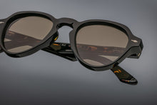 Load image into Gallery viewer, Jacques Marie Mage - HATFIELD Noir 9
