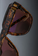 Load image into Gallery viewer, Jacques Marie Mage - BUCKLEY Argyle
