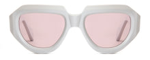 Load image into Gallery viewer, SM16 x TAVAT Collaboration | SM03 Chalk / Pink Punch
